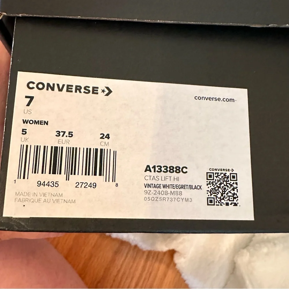 Converse Classic White High-Tops - Picture 10 of 10